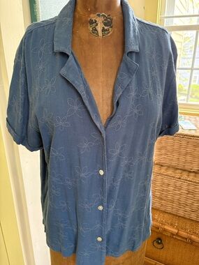 New Cloth and Stone Denim Embroidered Short Sleeve Button Front Lg